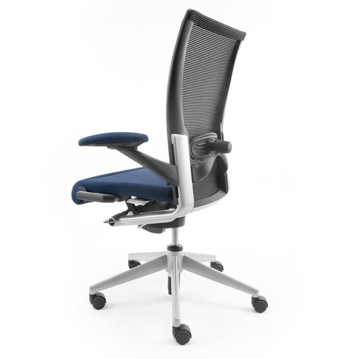 AeroFlex Sync – Premium Ergonomische Bureaustoel met Mesh Rug & 4D Comfort (Refurbished)